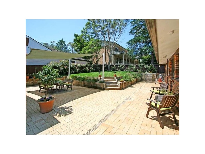 1 Alfred Place, South Turramurra NSW 2074