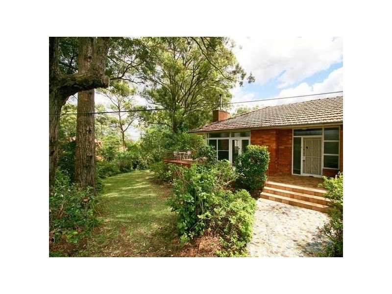 1 Kimbarra Road, Pymble NSW 2073