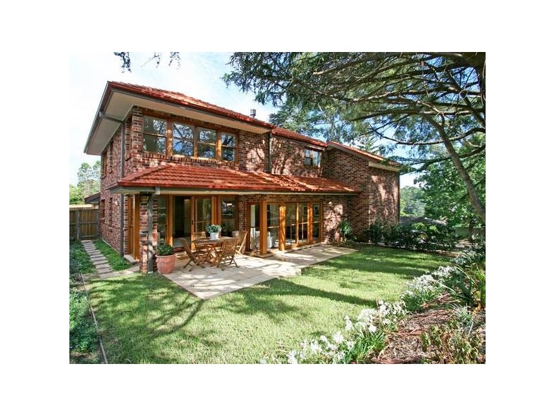 28 Shinfield Avenue, St Ives NSW 2075