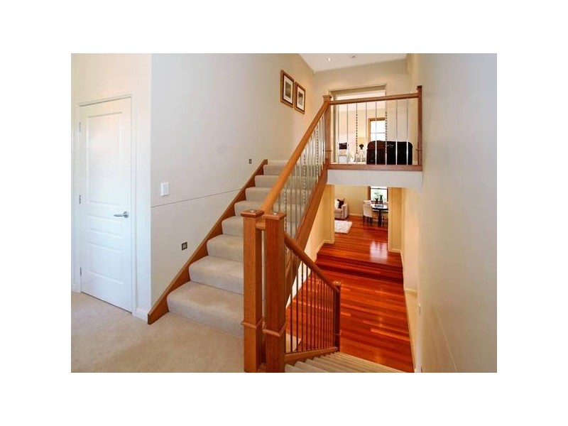 28 Shinfield Avenue, St Ives NSW 2075