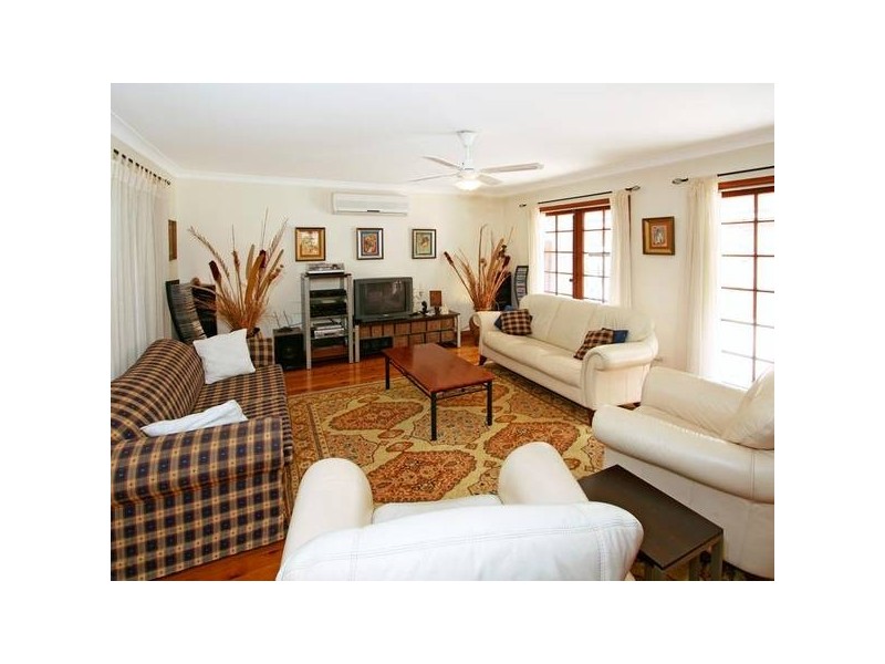 24 Kallang Parade, Wahroonga NSW 2076