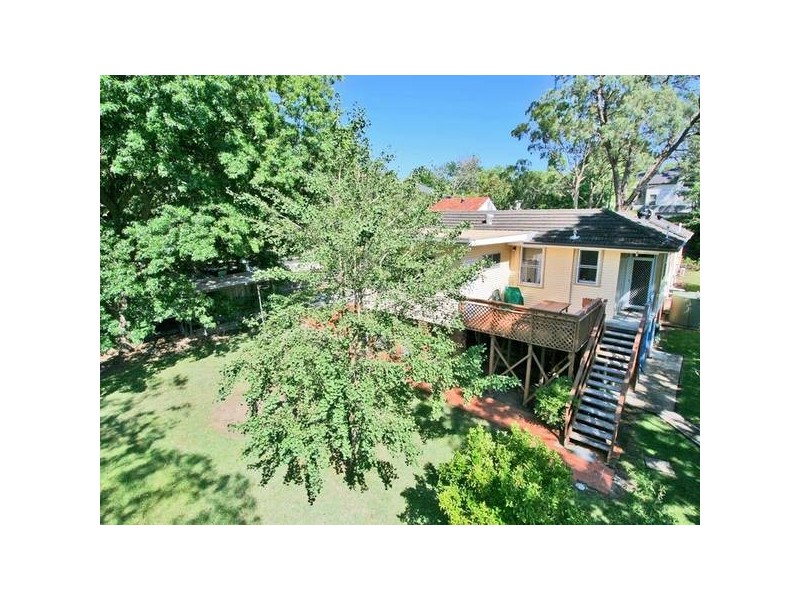 5 Bolwarra Avenue, West Pymble NSW 2073