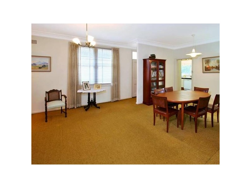 5 Bolwarra Avenue, West Pymble NSW 2073