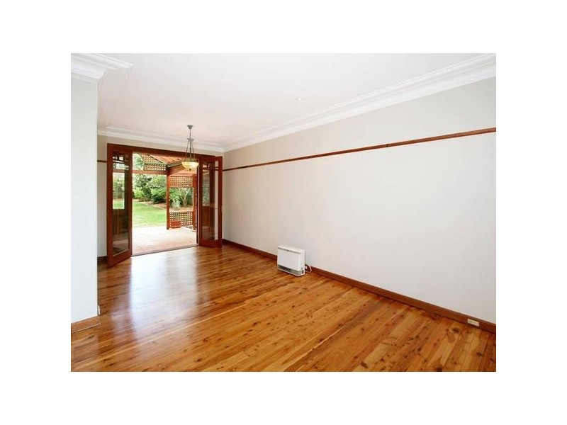 17 Gillian Parade, Pymble NSW 2073