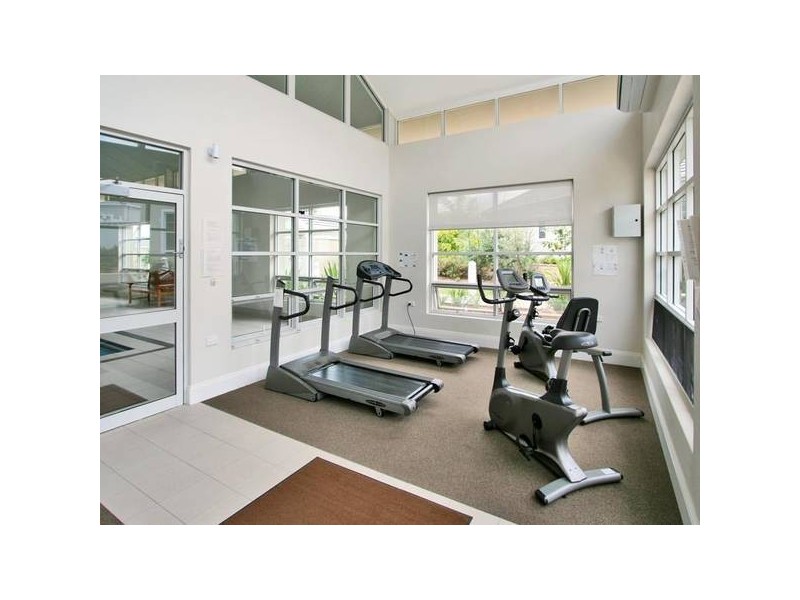 16 Sir James Rowland Avenue, Turramurra NSW 2074