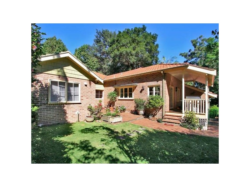 11 Ashmore Avenue, Pymble NSW 2073
