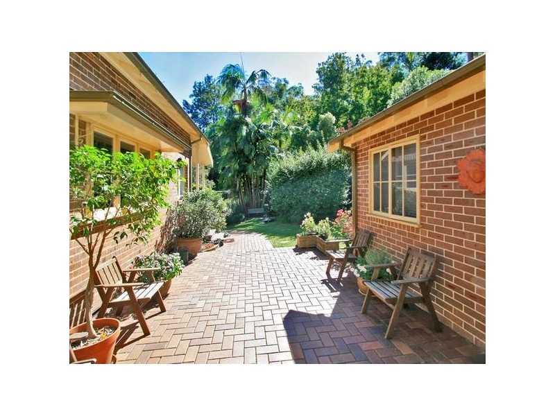 11 Ashmore Avenue, Pymble NSW 2073