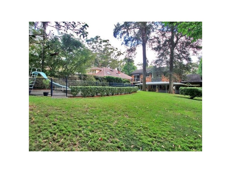 7 Ashmore Avenue, Pymble NSW 2073