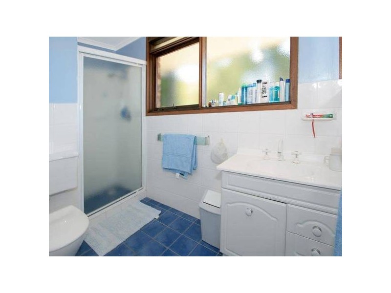 2 Raleigh Crescent, St Ives NSW 2075