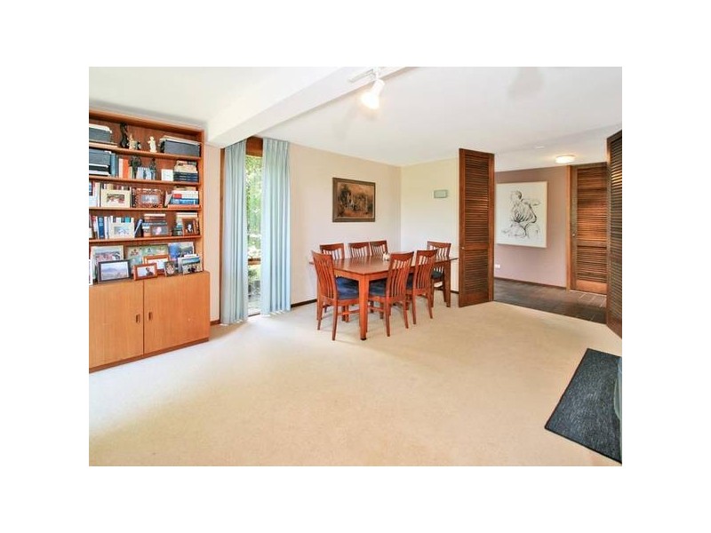2. Raleigh Crescent, St Ives NSW 2075