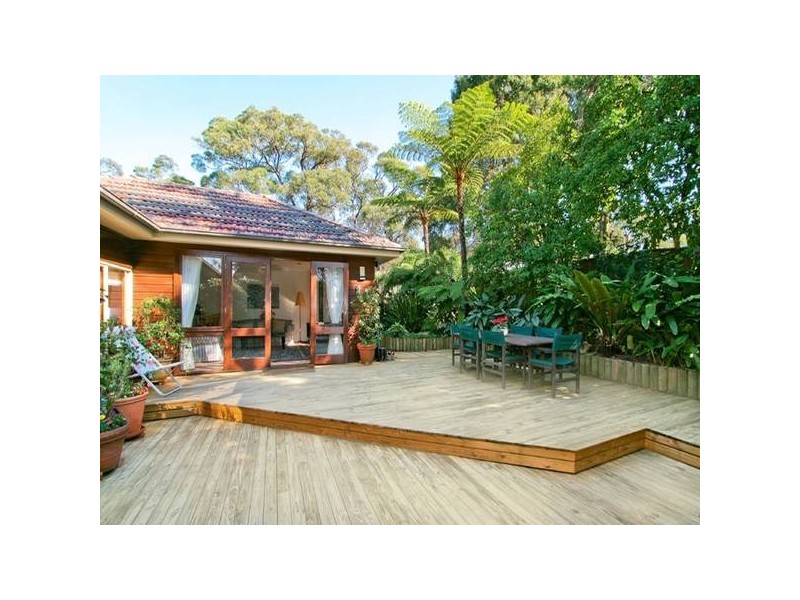 104 Wallalong Crescent, West Pymble NSW 2073