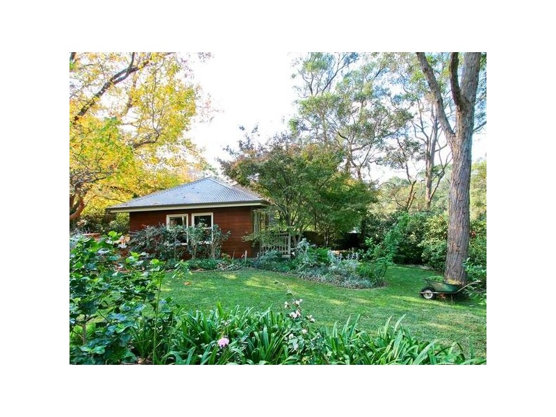 104 Wallalong Crescent, Pymble NSW 2073