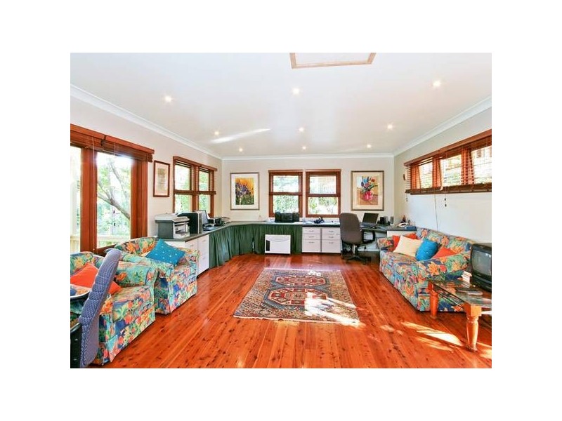 104 Wallalong Crescent, Pymble NSW 2073