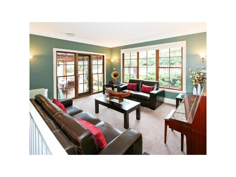 18 Mona Vale Road, Pymble NSW 2073