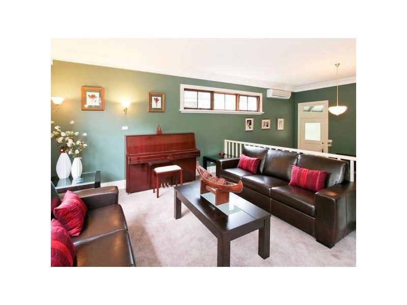 18 Mona Vale Road, Pymble NSW 2073