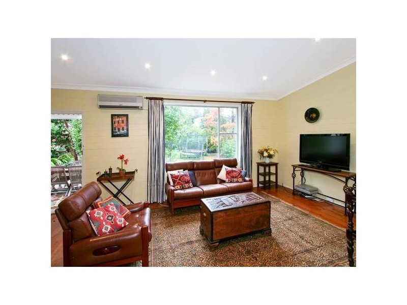 16 Ashmore Avenue, Pymble NSW 2073