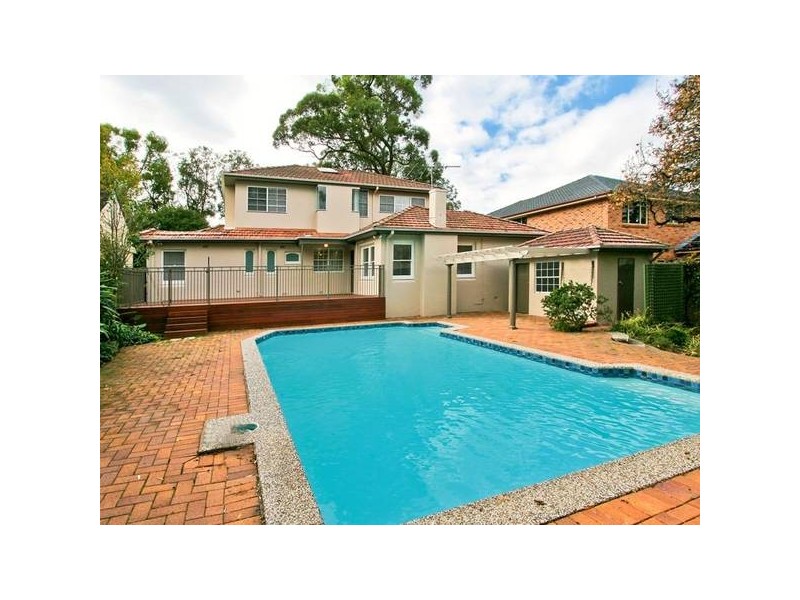 4 Courallie Avenue, Pymble NSW 2073