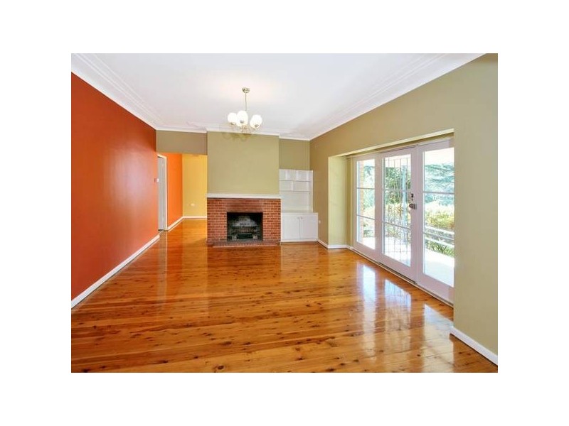 5 Hamilton Parade, West Pymble NSW 2073