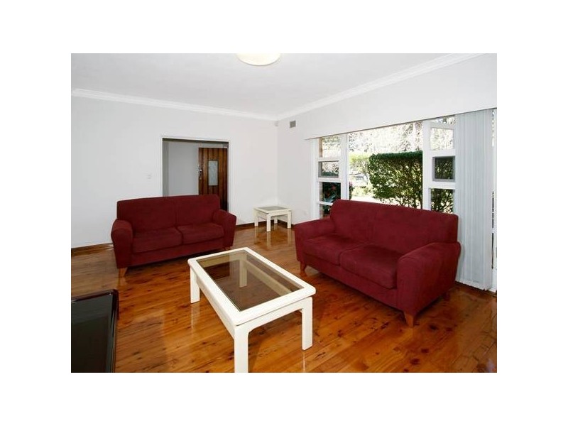 2 Kooyong Street, Pymble NSW 2073