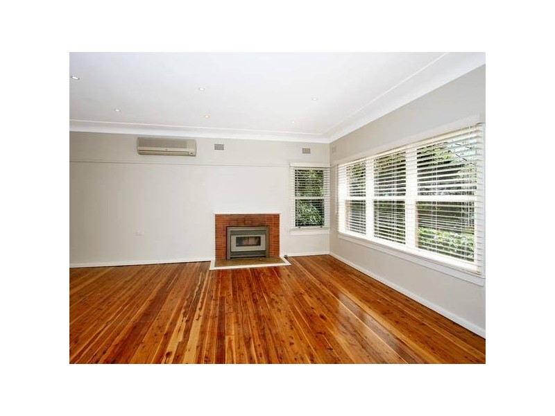 61 Wallalong Crescent, West Pymble NSW 2073