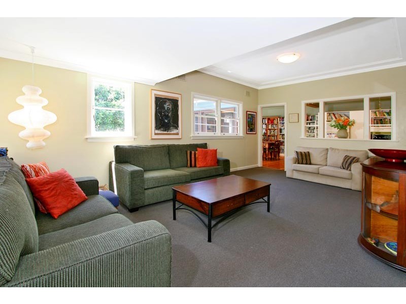 41 Kamilaroy Road, Pymble NSW 2073