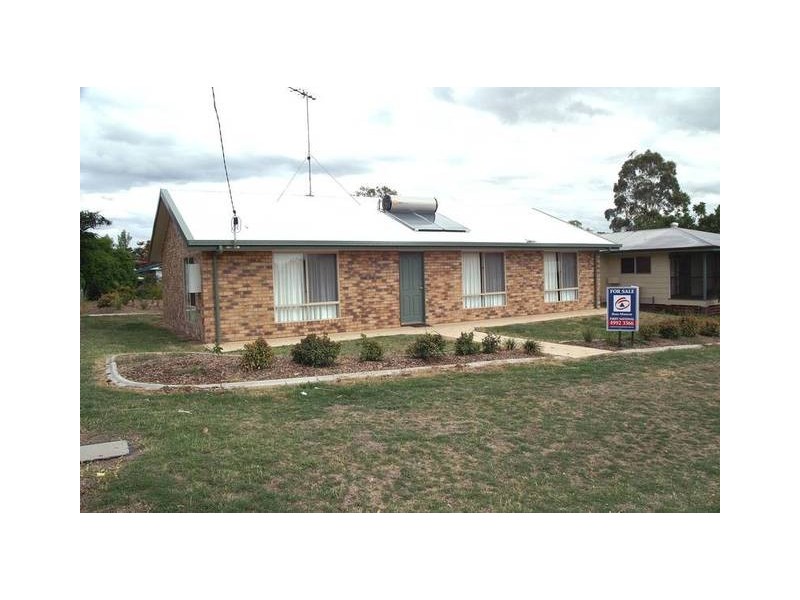 14 Neville Street, Biloela QLD 4715