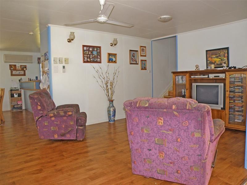 8 State Farm Road, Biloela QLD 4715