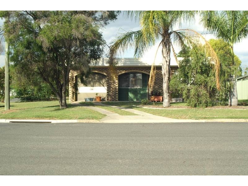 1/80 Bell Street, Biloela QLD 4715