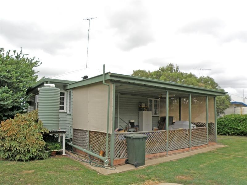 412 Leslie Street, Thangool QLD 4716