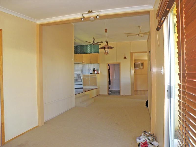 15 Bell Street, Biloela QLD 4715