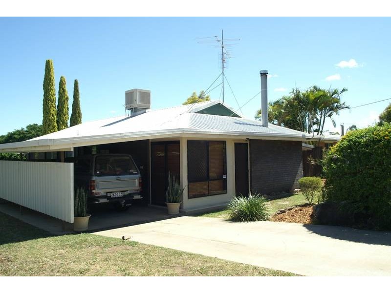 4 Ward Crescent, Biloela QLD 4715