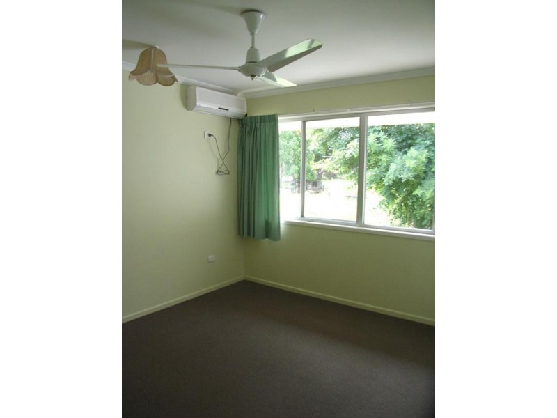 111 Bell Street, Biloela QLD 4715