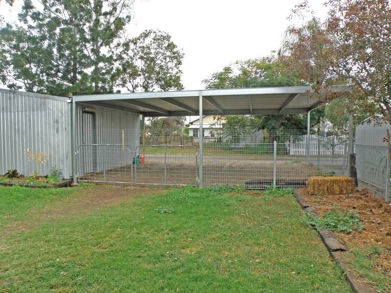 24 Grevillea Street, Biloela QLD 4715