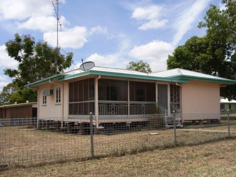 2 Collard Street, Biloela QLD 4715