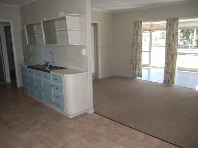 2 Collard Street, Biloela QLD 4715