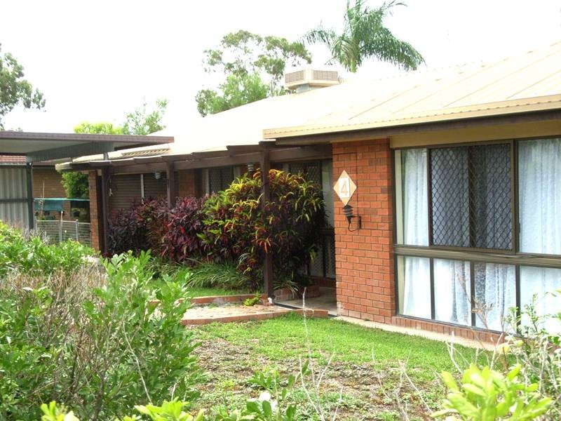 4 Woolein Crescent, Biloela QLD 4715