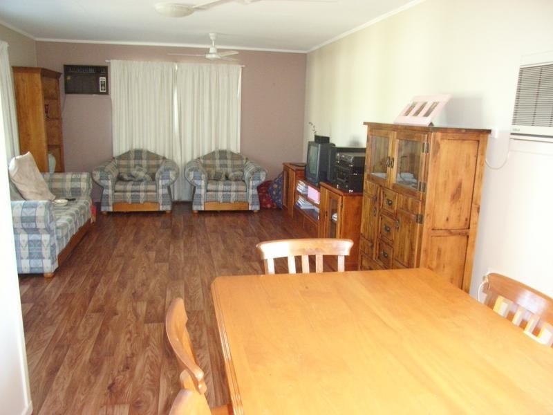 30 Cooper Street, Biloela QLD 4715