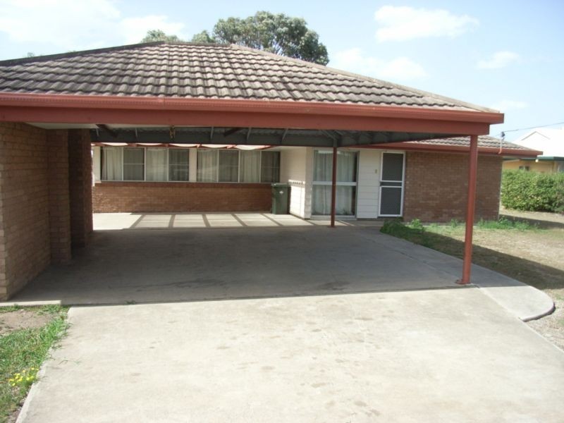 64 Lawrence Street, Biloela QLD 4715