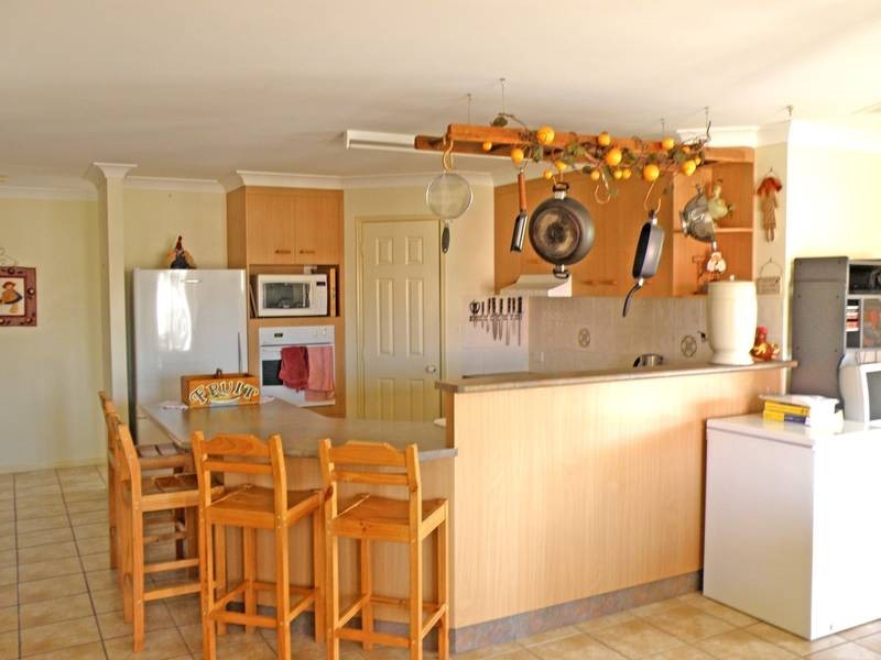 10 Clarke Drive, Biloela QLD 4715