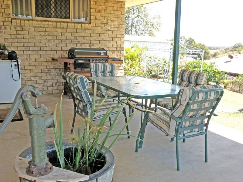 10 Clarke Drive, Biloela QLD 4715