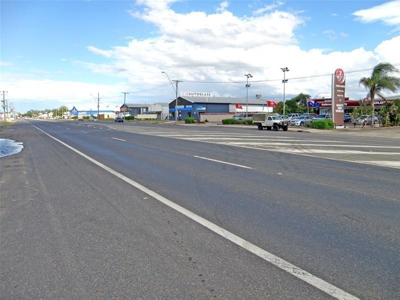 53-55 Dawson Highway, Biloela QLD 4715