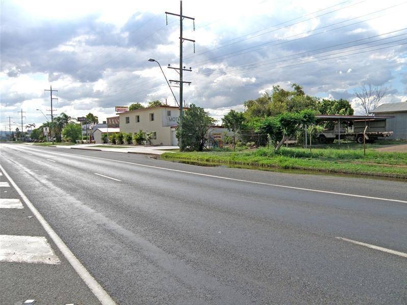 53-55 Dawson Highway, Biloela QLD 4715