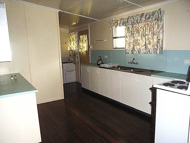 76 Kariboe Street, Biloela QLD 4715