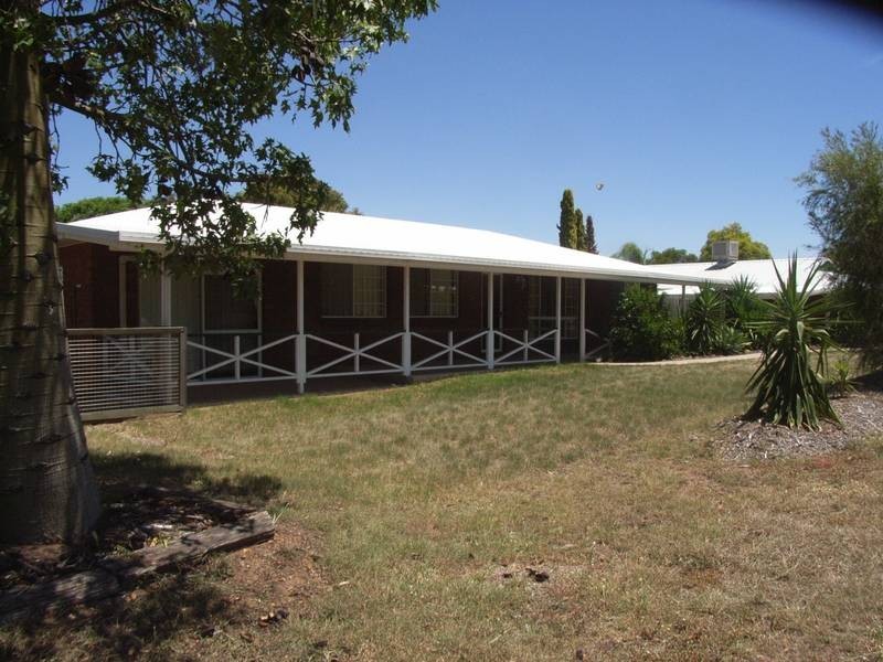 2 Ward Crescent, Biloela QLD 4715