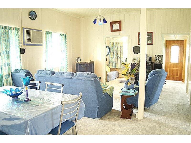 26 Kariboe Street, Biloela QLD 4715