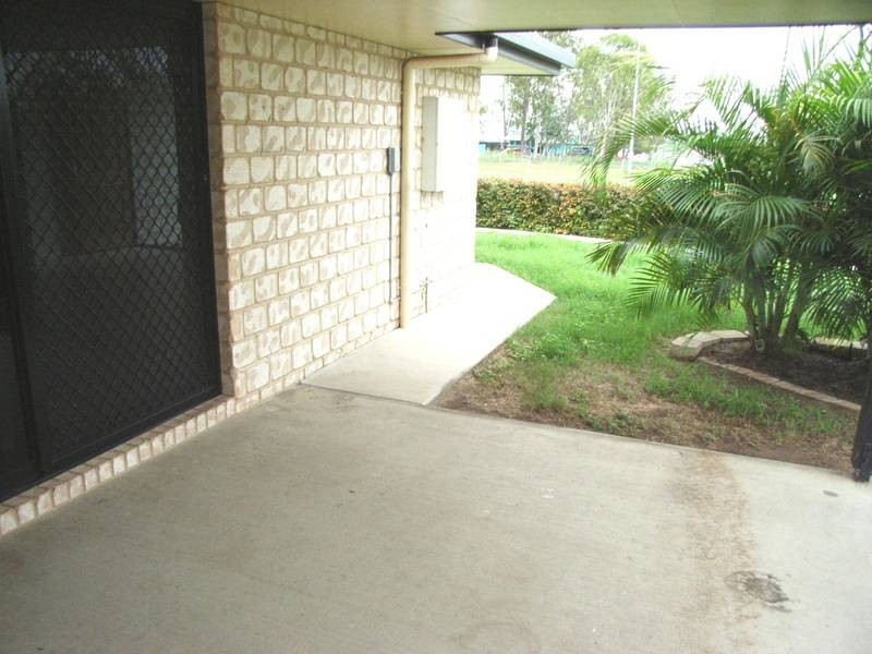 1/1 Harcla Close, Biloela QLD 4715