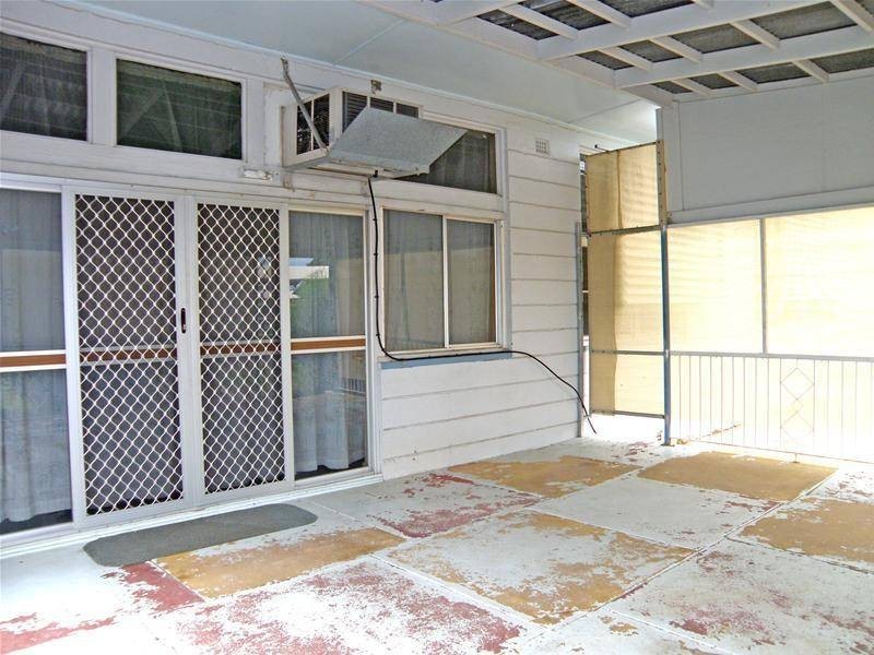 19 Kariboe Street, Biloela QLD 4715