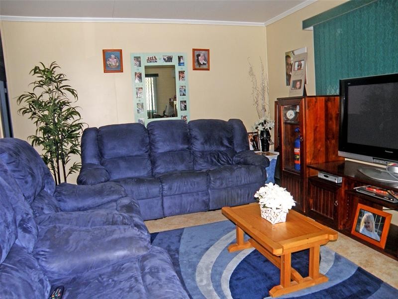 14 Dee Street, Biloela QLD 4715