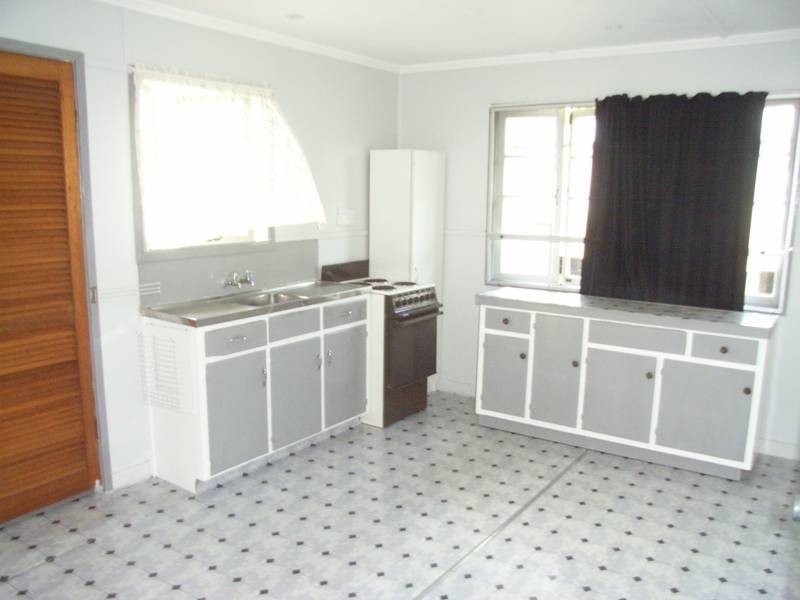 130 Bell Street, Biloela QLD 4715