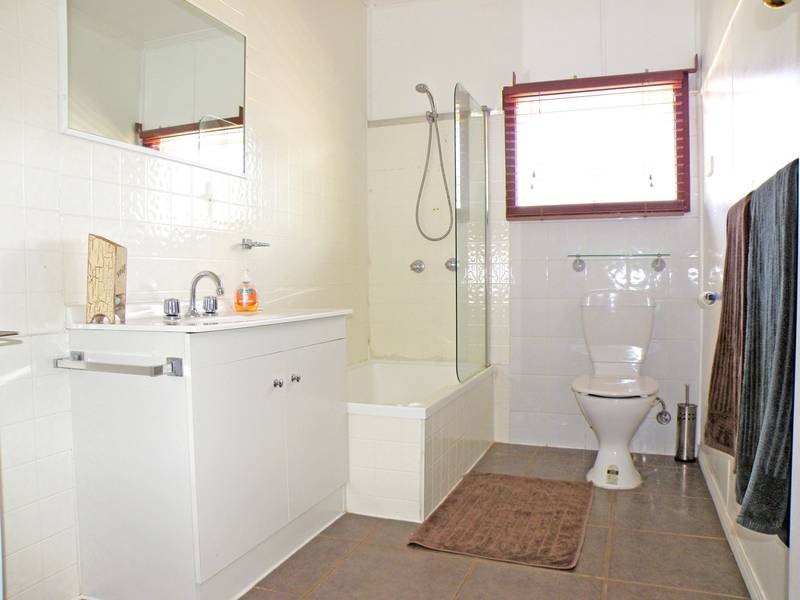124 Grevillea Street, Biloela QLD 4715